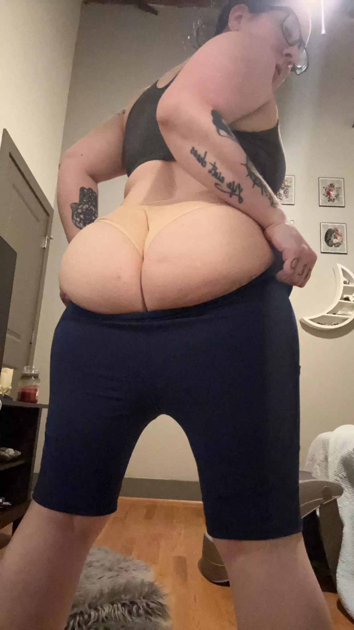 [selling] multi day wear panties with a surplus of fun add ons! My reviews don’t lie, come get a taste.  [lesbian] posted by jenafreaka