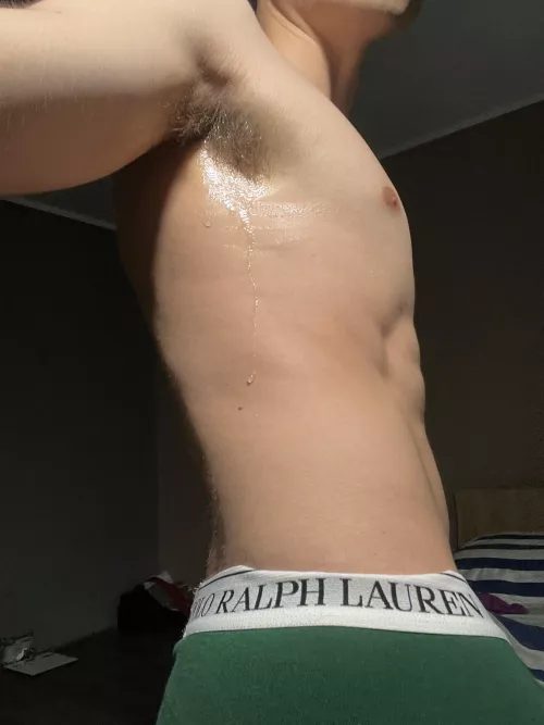 Sniff or lick? by bastiandumas