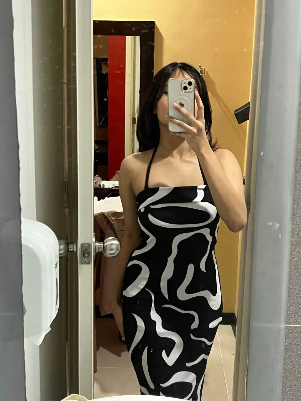 VCS, WALK AND CONTENTS AVAILABLE NOW! TG: @katxxia posted by snxvcy