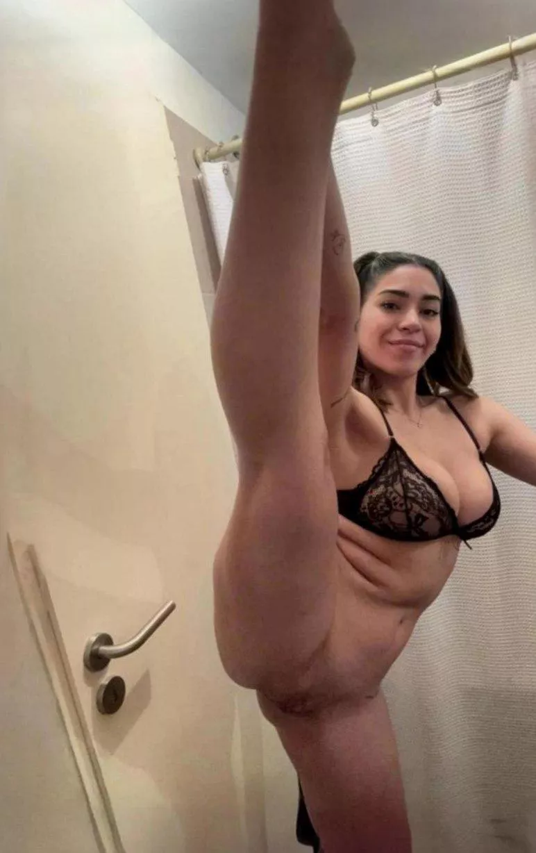 Very demure
 posted by Famous-APPs-