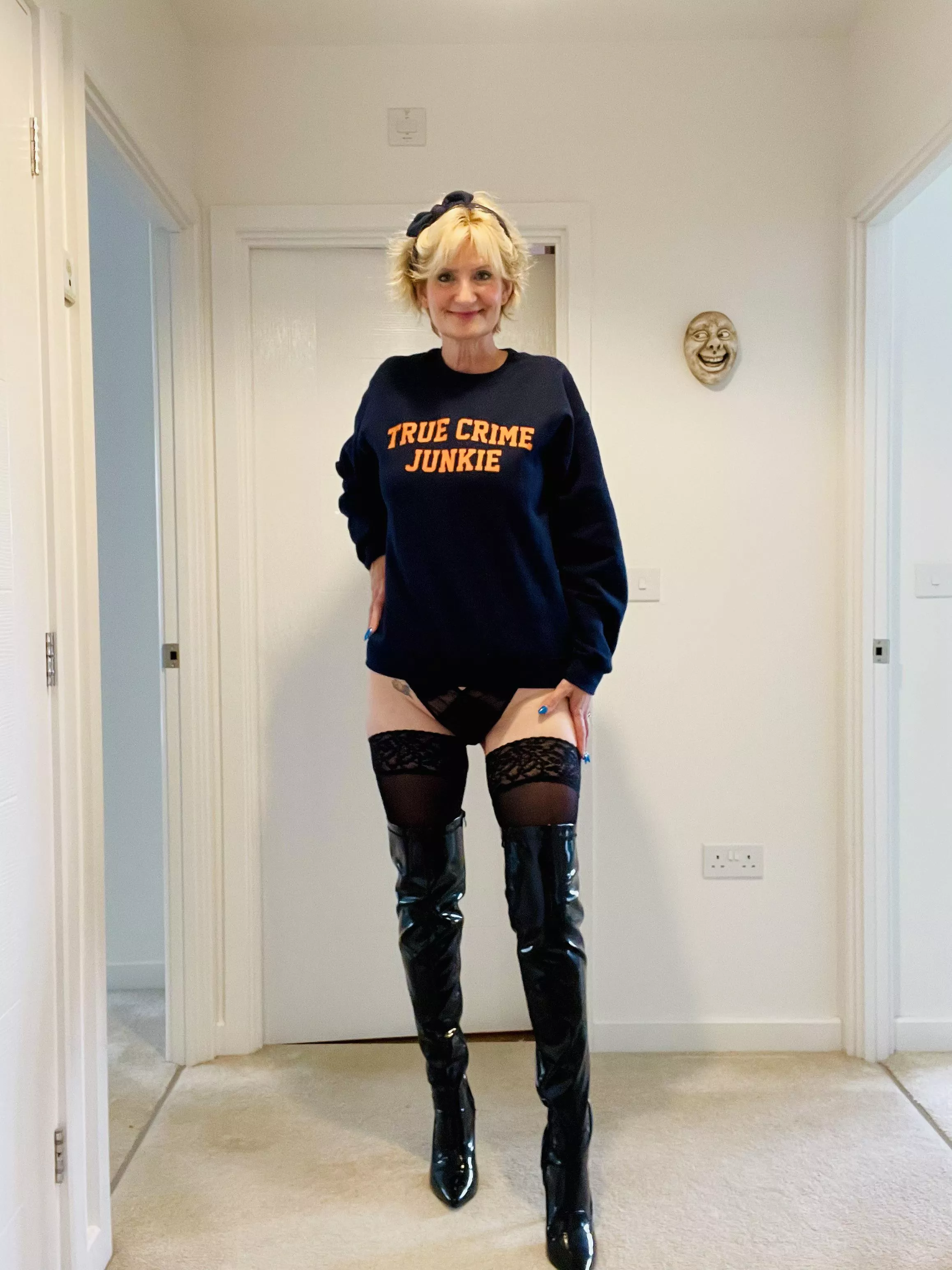 Would you leave your DNA at this crime scene?! 💦 posted by LAURENSPENCERUK