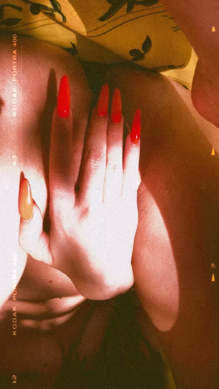 Am i the best to be fucked?:0 posted by elisahappylegs