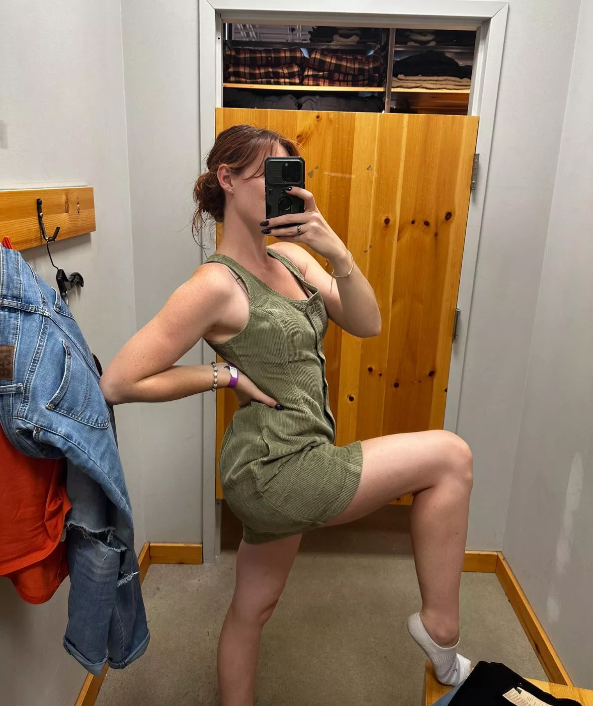 Currently shopping [f] posted by Cay_Bakes