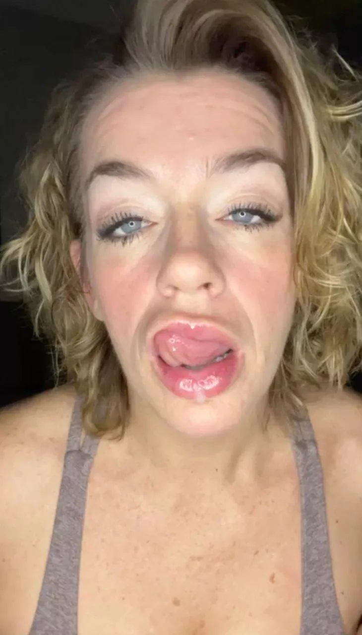 drooling my way to ur balls posted by SashaSins555