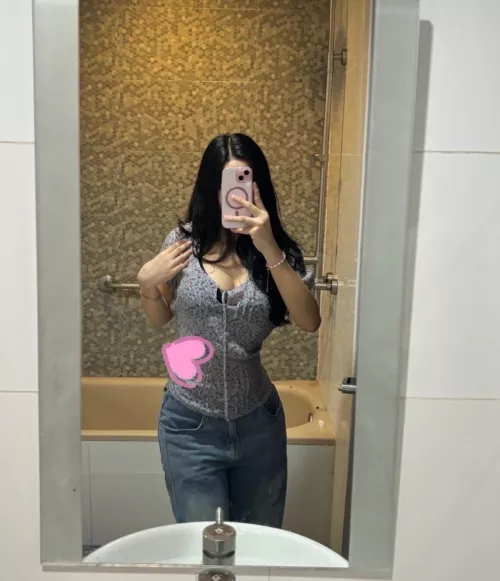 F19 by sweetbutterfly876