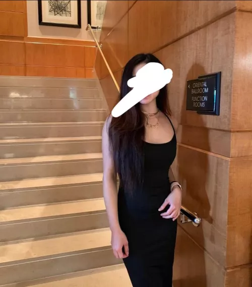 F19 looking for Married DILF for fun  by Slutteen01