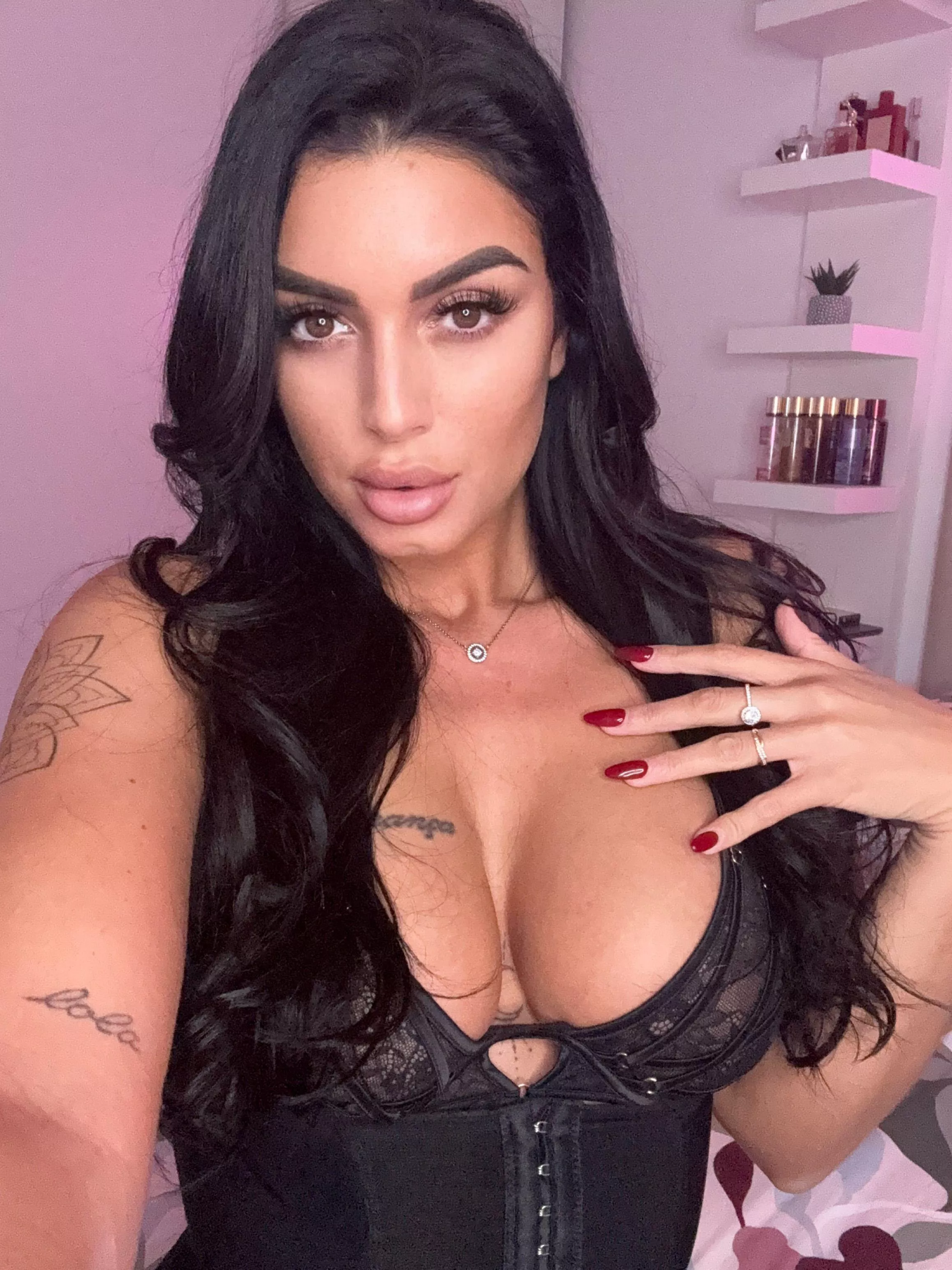 Fancy some big ones? posted by Girlookingforfun