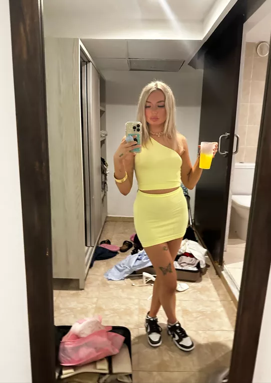 Feeling sexy everyday posted by Majesticc_Mermaid