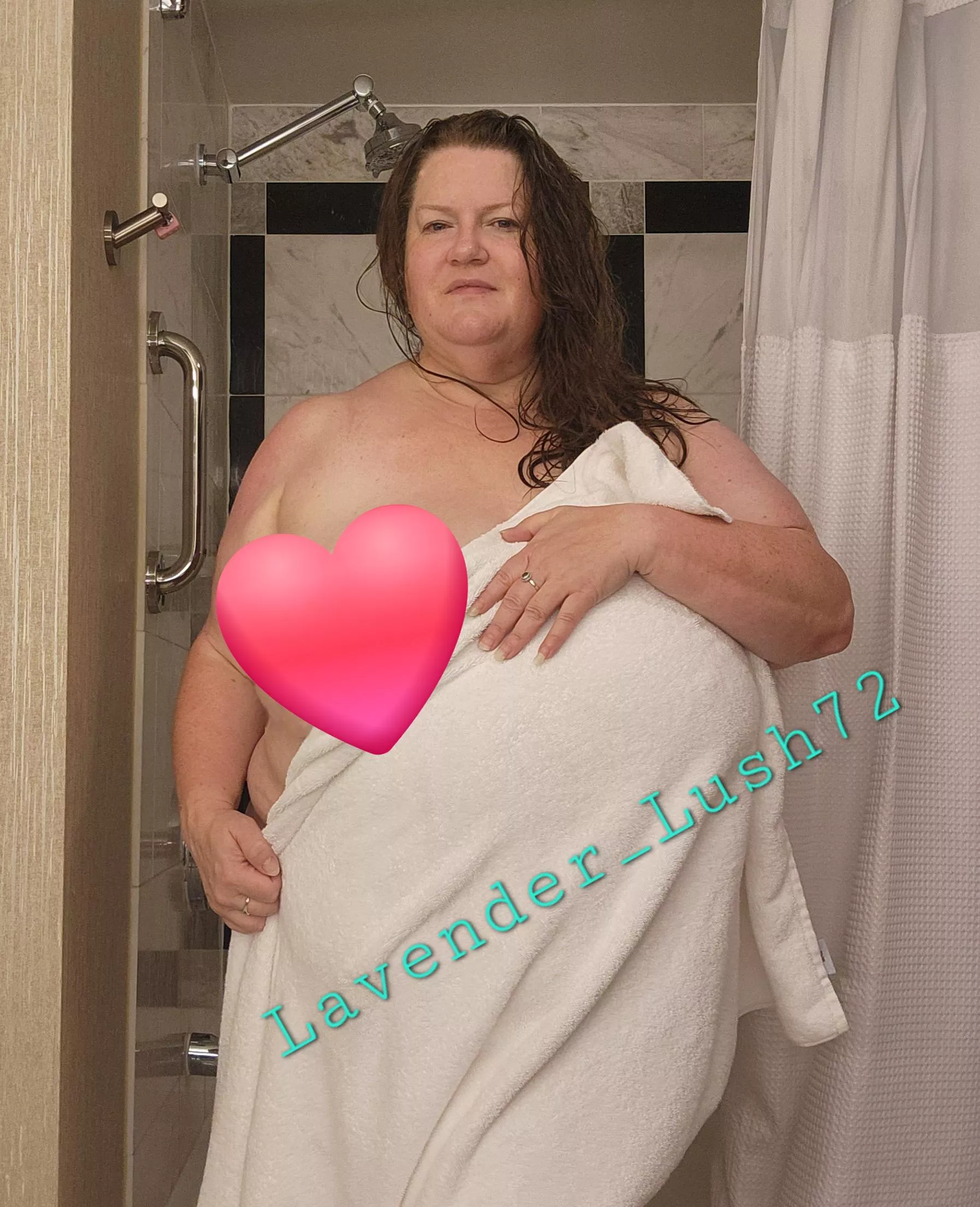 Get ready for a hot 🔥 shower 🚿 with me 😈 [F52] posted by Lavender_Lush72