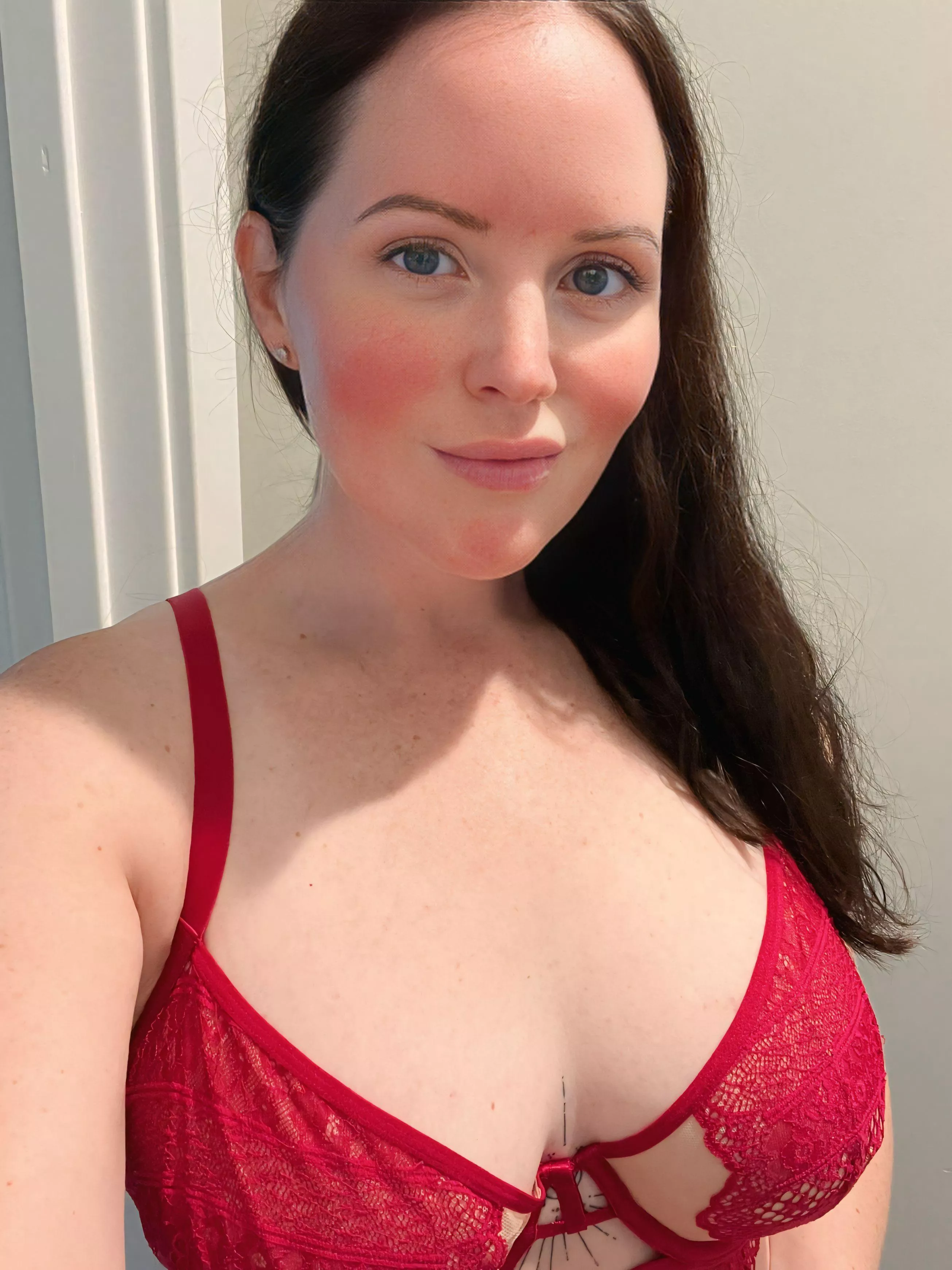 Good morning. Hope you have a great Monday.  posted by katesdirtyxoxo