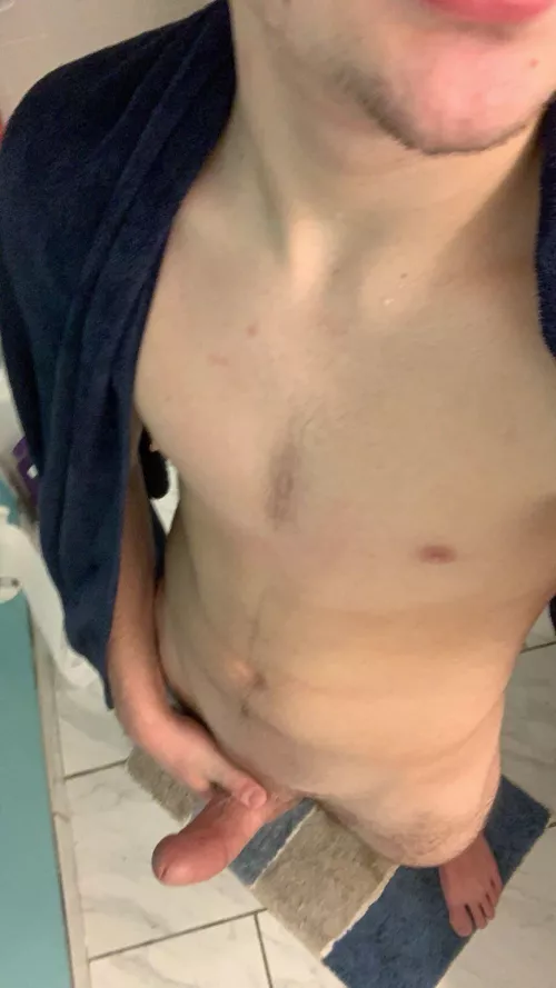 How I look?(18) by Yellowmonkey39