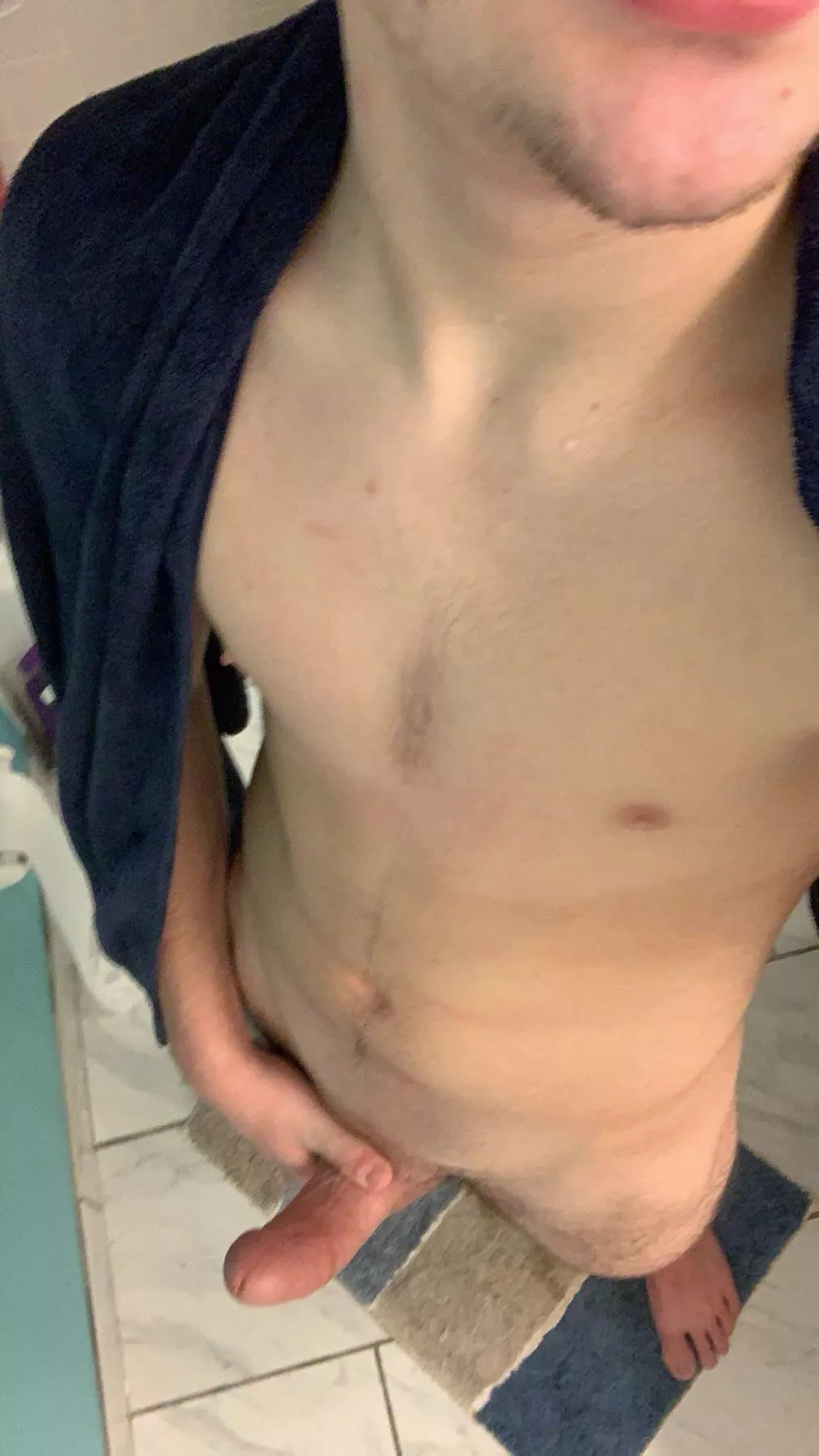 How I look?(18) posted by Yellowmonkey39