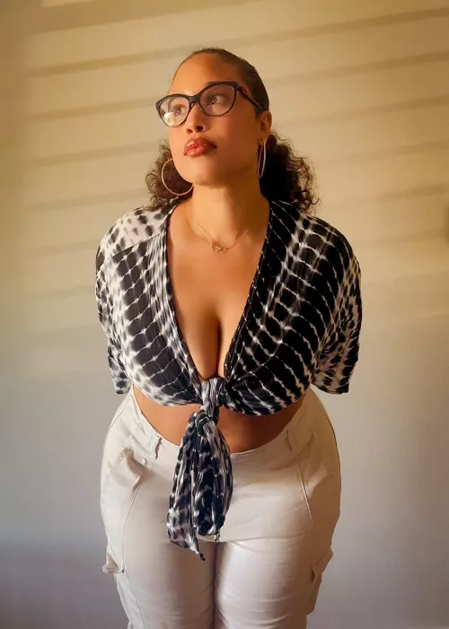 How long do you think it’ll take for me to drain your savings?🤔 by AquaPrincessB