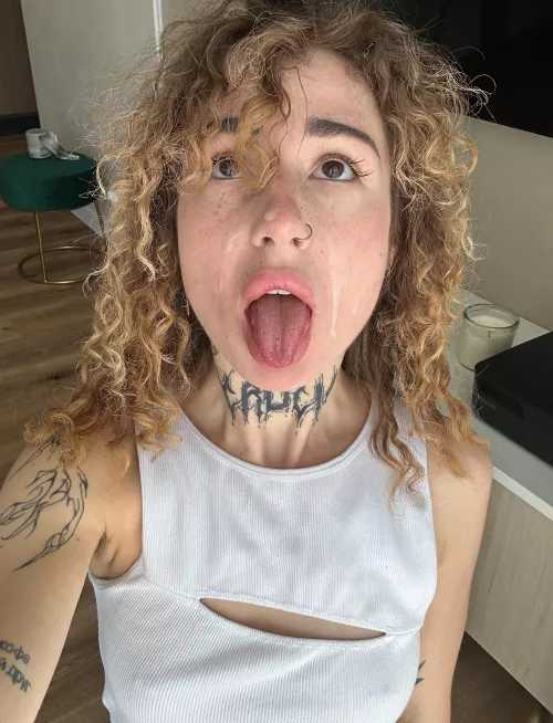 I caught your hungry gaze by dreamfairyy