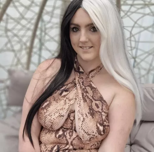 I love this top F29 by CosyGameGirl