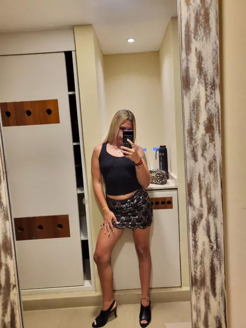 😏 If I cross what would happen...  by graciasuniverso