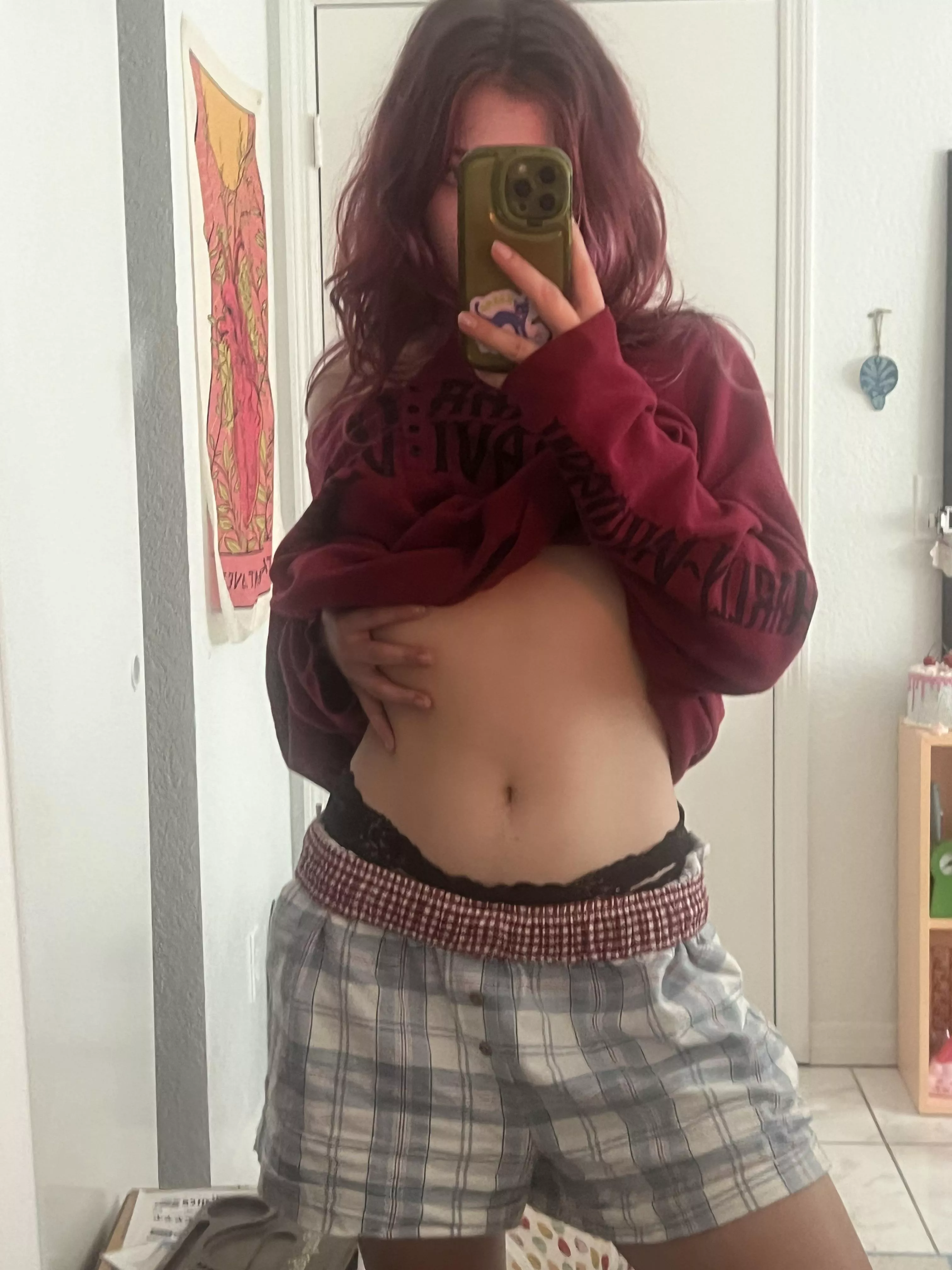 Lacey underneath  posted by lilyydayy