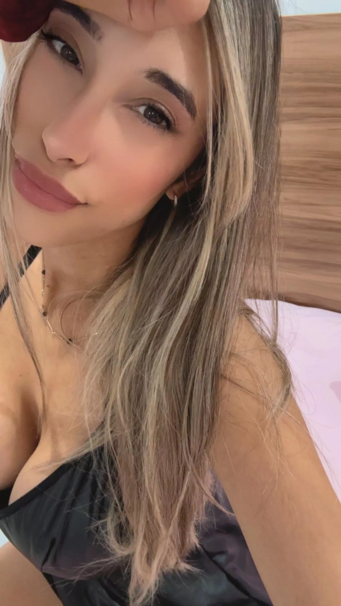 Legst du dich zu mir?💋 posted by cmandy01