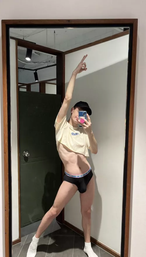 Max Drag Queen (Down Under Season 4) by CraftedMinJi