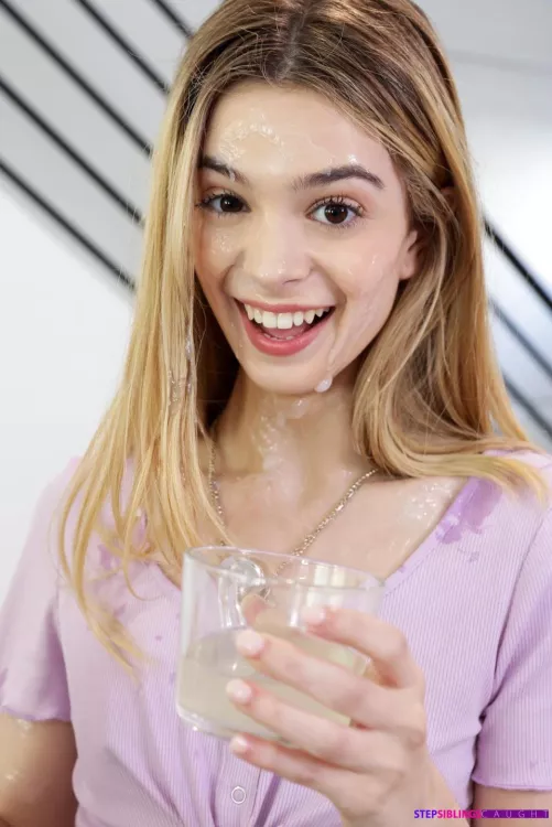 Molly Little  by xxxJL69