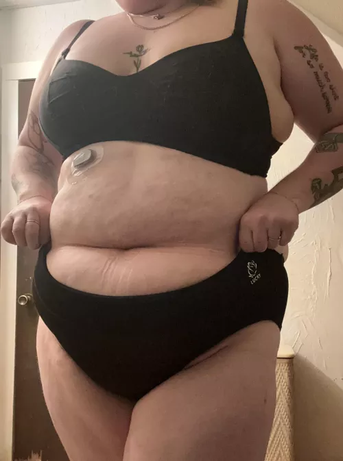 My favorite color is black, what’s yours? by WisconsinThrowaways