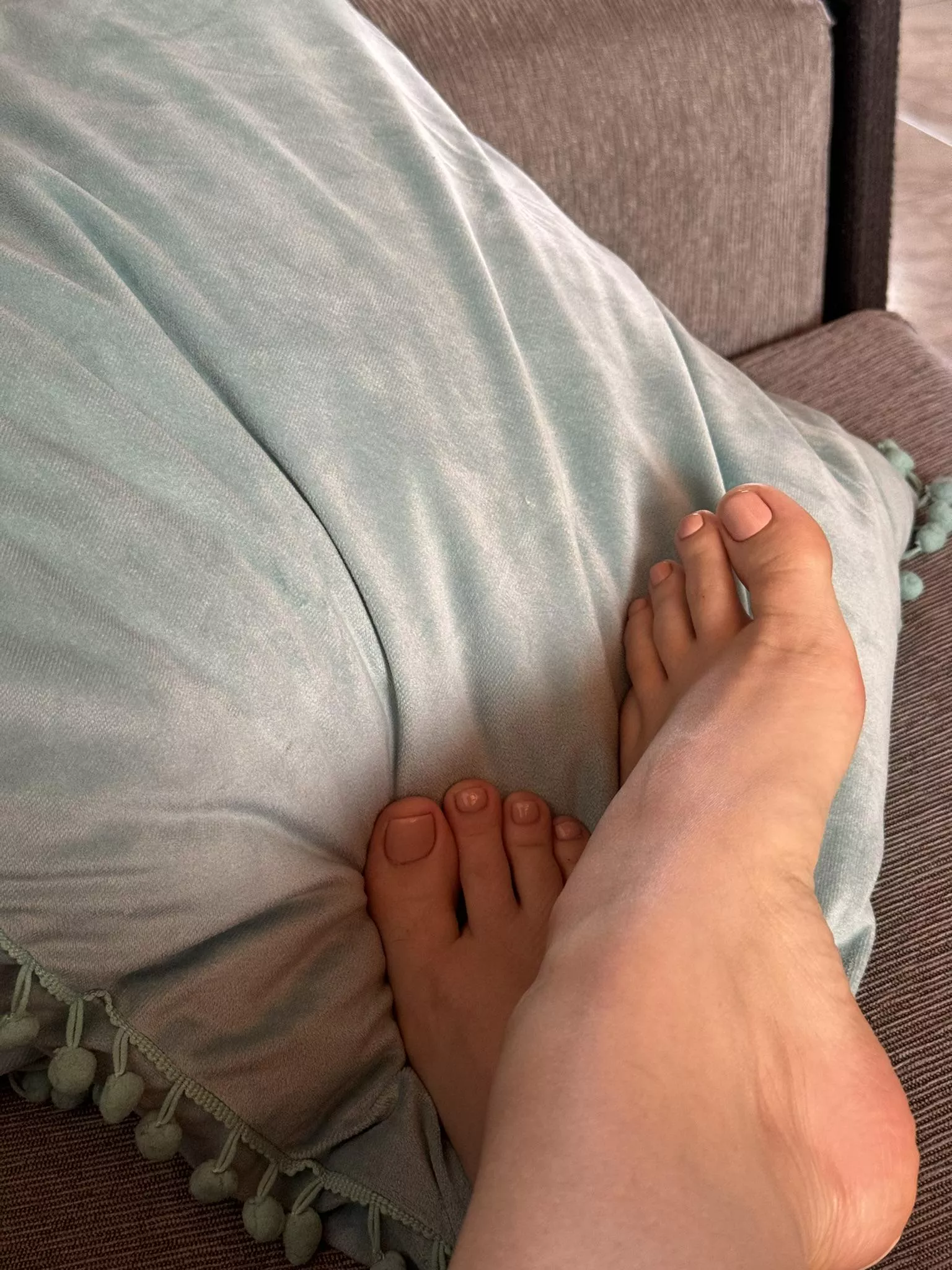 [OC]  My feet need a rest... but maybe you can take care of them. I need massages  posted by Vegetableyellow1
