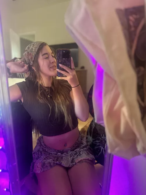 Peace love and all that ✌️ by lil_raerose