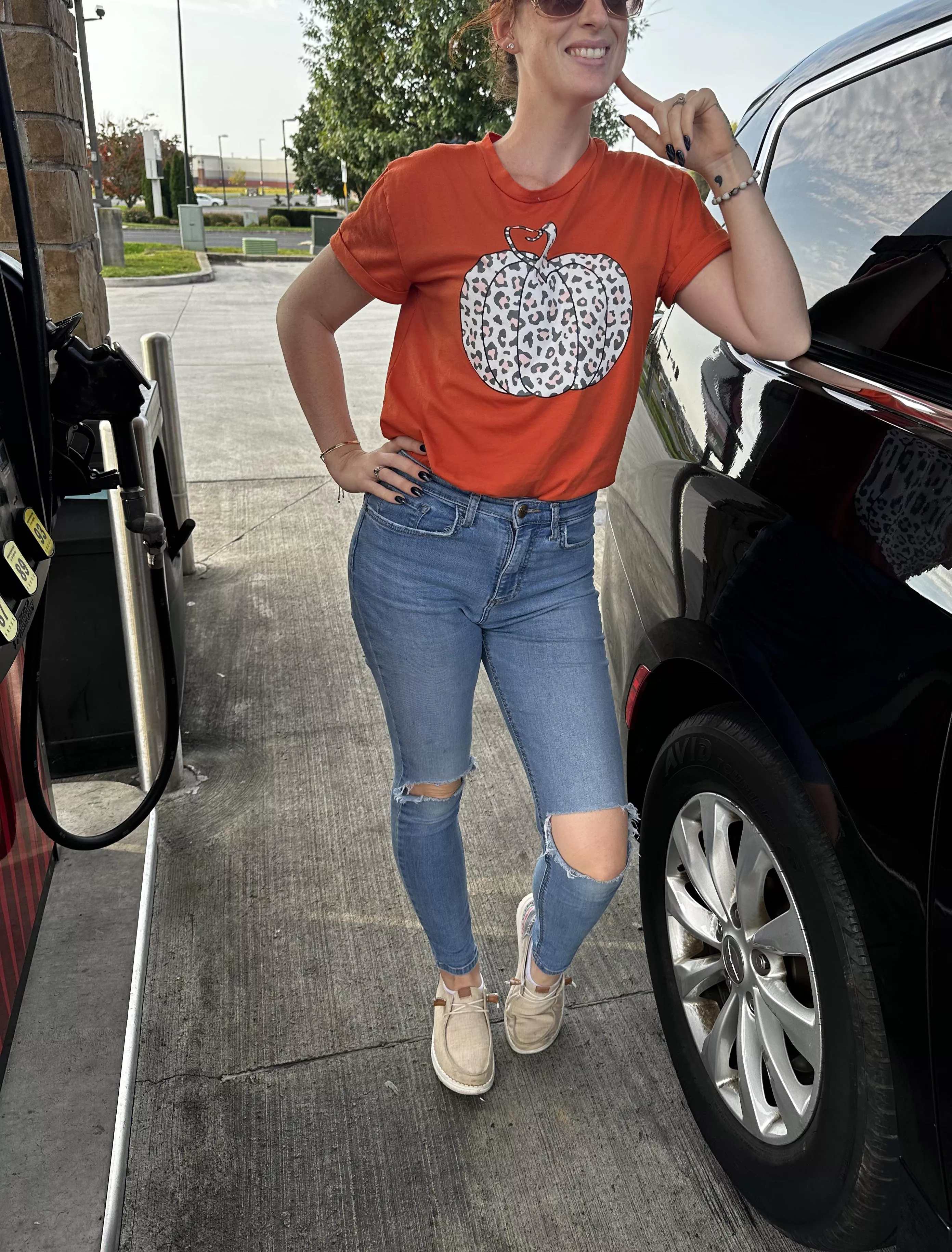 Pumpkin picking today, maybe I’ll get checked out too.. [f] posted by Cay_Bakes