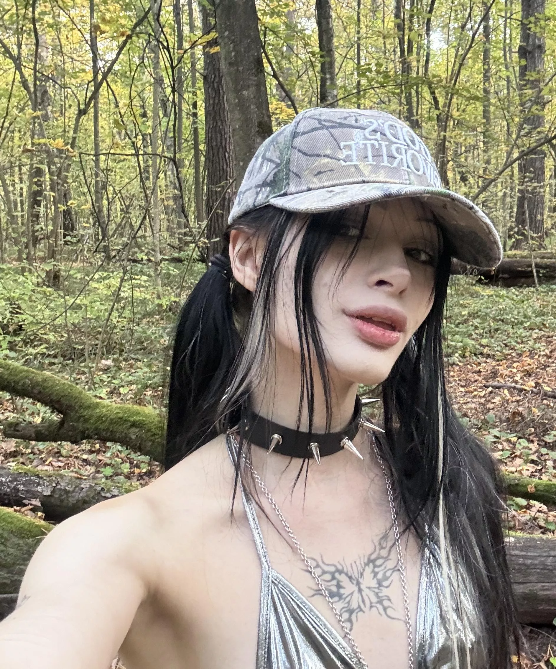 Sex in the woods is more fun with an emo girl posted by kaiko_riko
