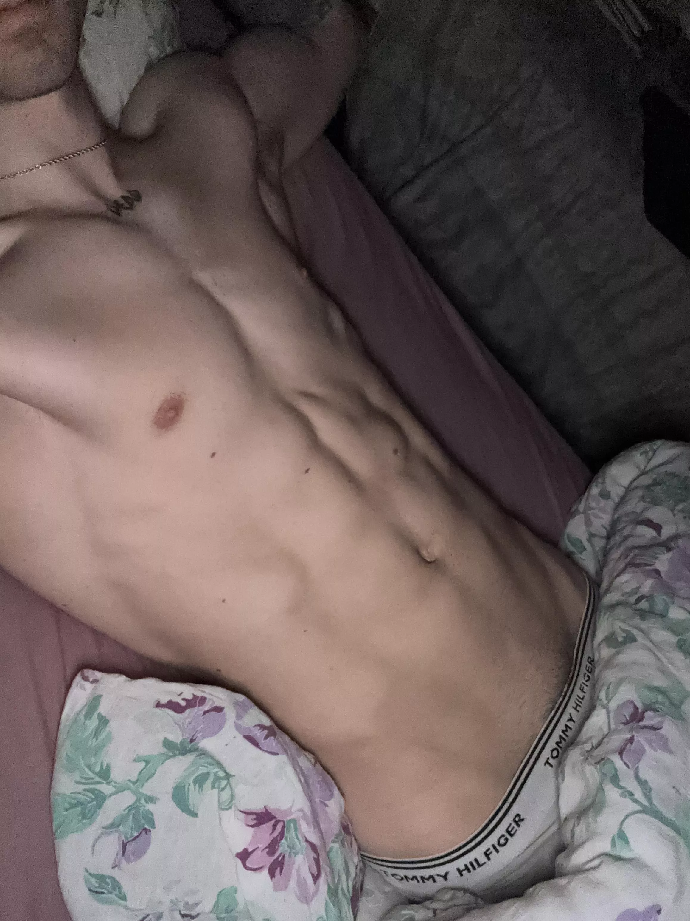 Wanna lick my smooth body?😛 posted by Practical-Market2719