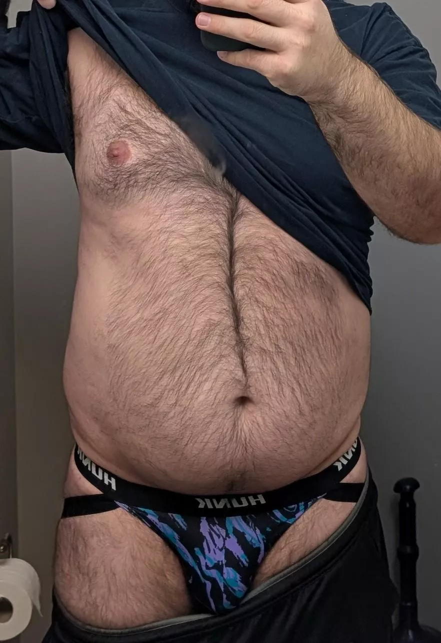 Went to dinner last night at a friend's and had to use the bathroom... So here's a picture!  posted by hairychubbyman