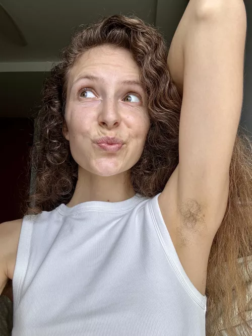 Who would love to sniff those perfect hairy armpits of mine? by lulusdreamz