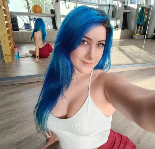 Working out - Mhere sg by mhere_shet