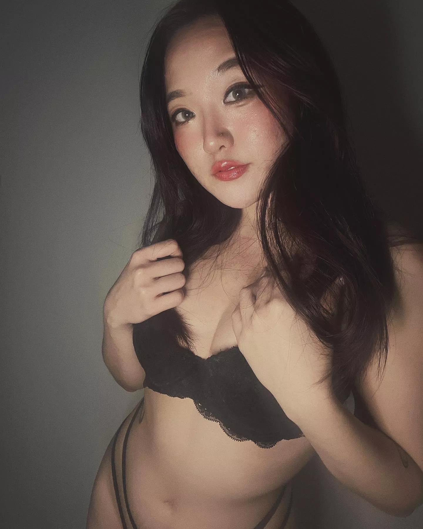 Would you rather fuck my tits or my mouth? posted by Hyoridaee