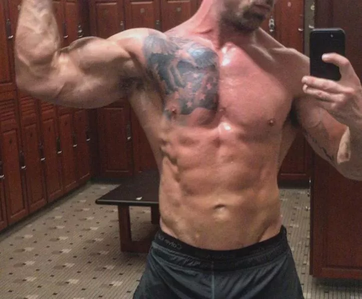 Your alpha boss is here posted by tomnagy111115