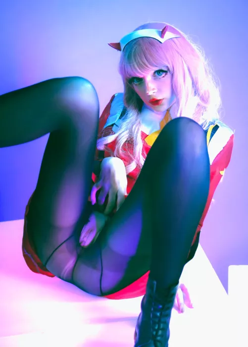 Zero Two (Ave Ria) by MereOasis