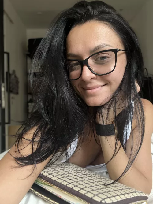 31 and curious—what do you think of this face by Lovely_Anna93