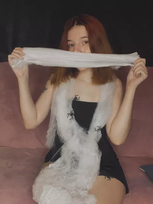 [_AliceCarter_] wants you to be one of spiders under my dress by AliceCaregiver