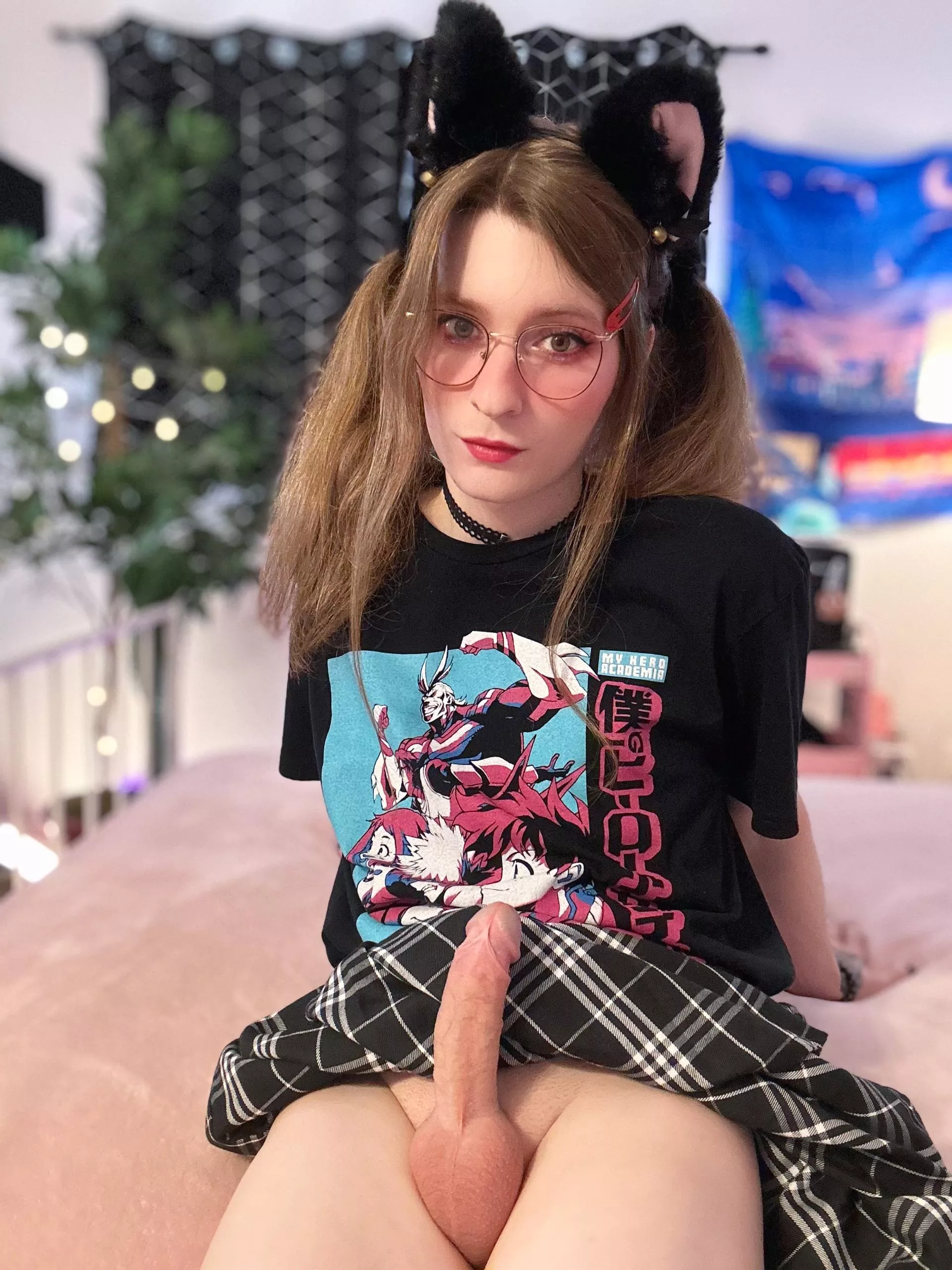 Be honest, is your dick smaller or bigger than mine? 😈 I might ask for proof ;) posted by Rebi_Senpai