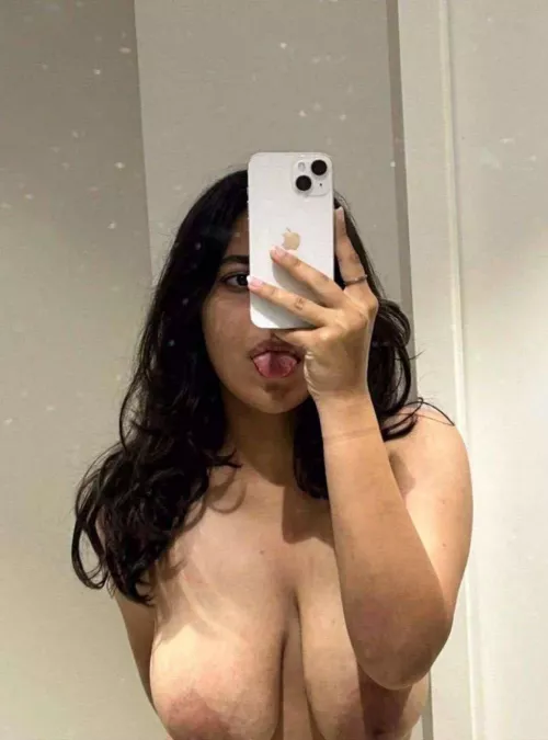 Beautiful Bengali Milkers by gh0st_taskforce_141