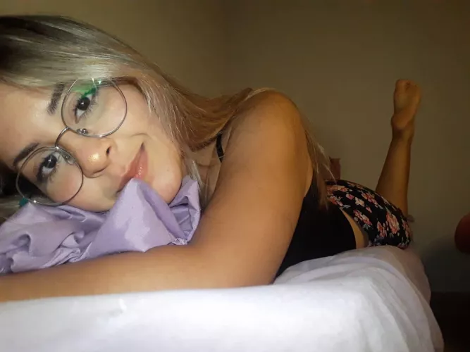 Do you like how they look on me?  by Kolincaro