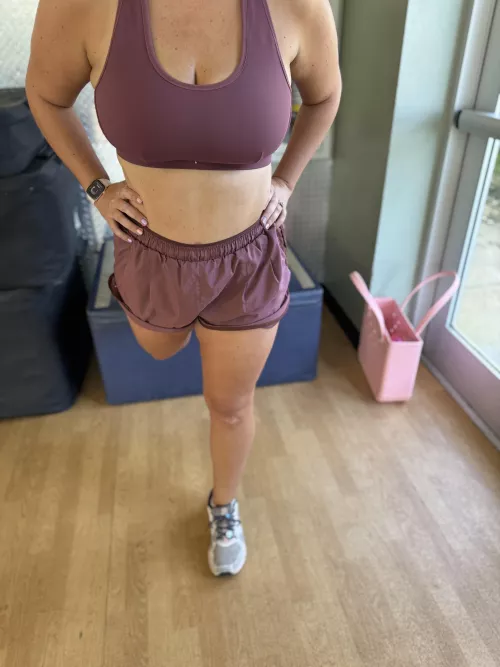 Do you like to workout in the morning or evening by ThighDripper