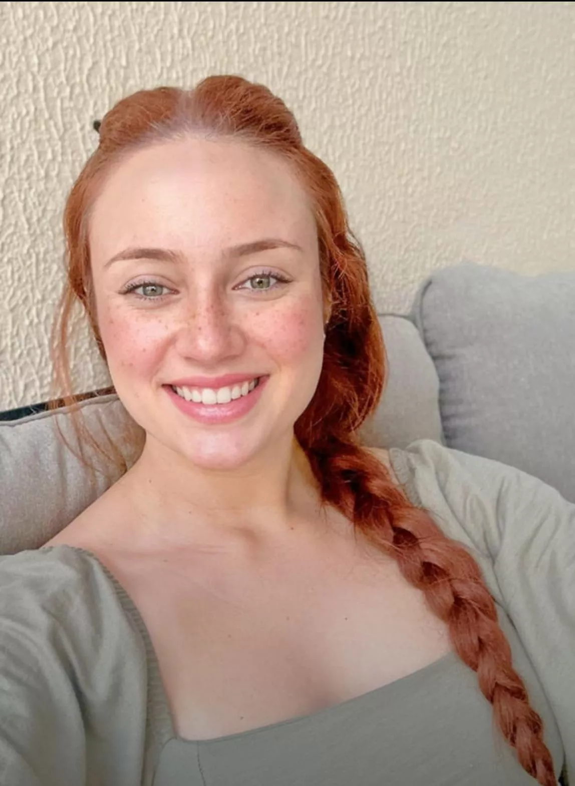 Feeling cute at 31yrs old posted by Puzzled_MJ