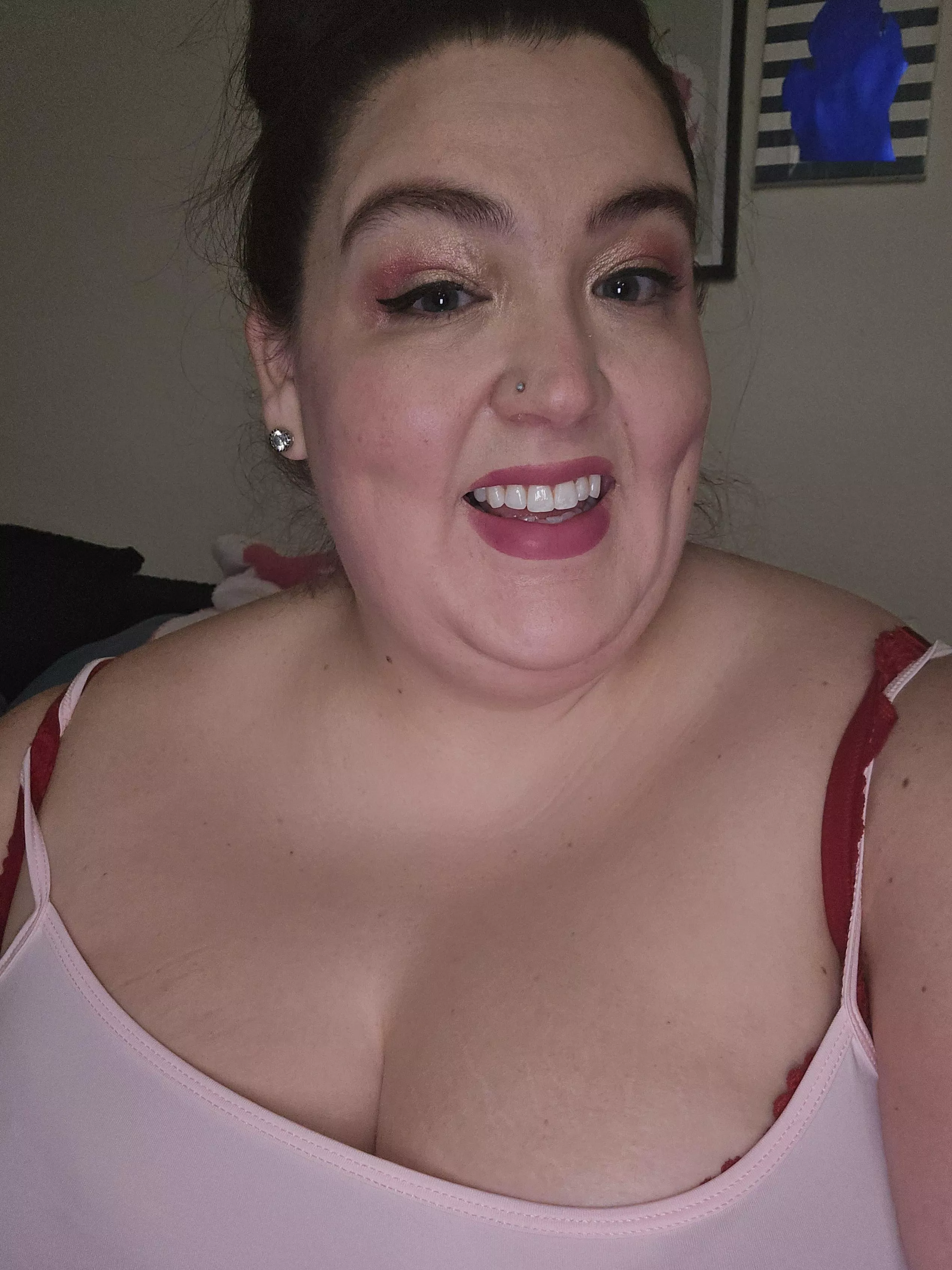 Feeling myself  posted by curvaliciouscupcake