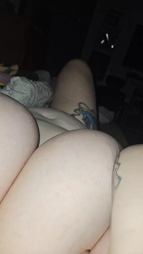 Goodmorning 😏 by WideEmu8266