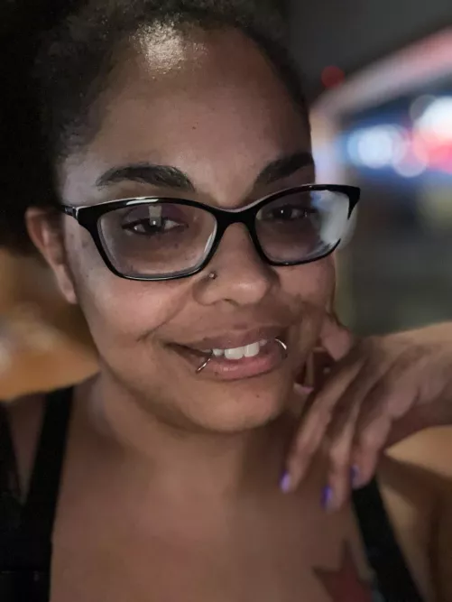 How do I look? by FreckleFace_420