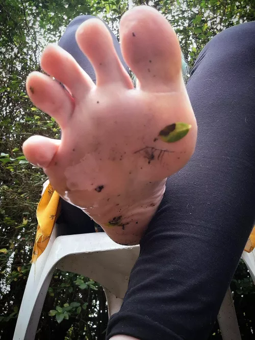 How does it feel down there, little one?  by Gaia_Sole_Lady