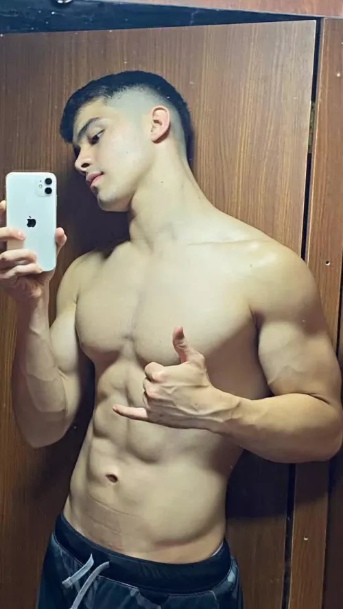 How is it by Inanotherworldd