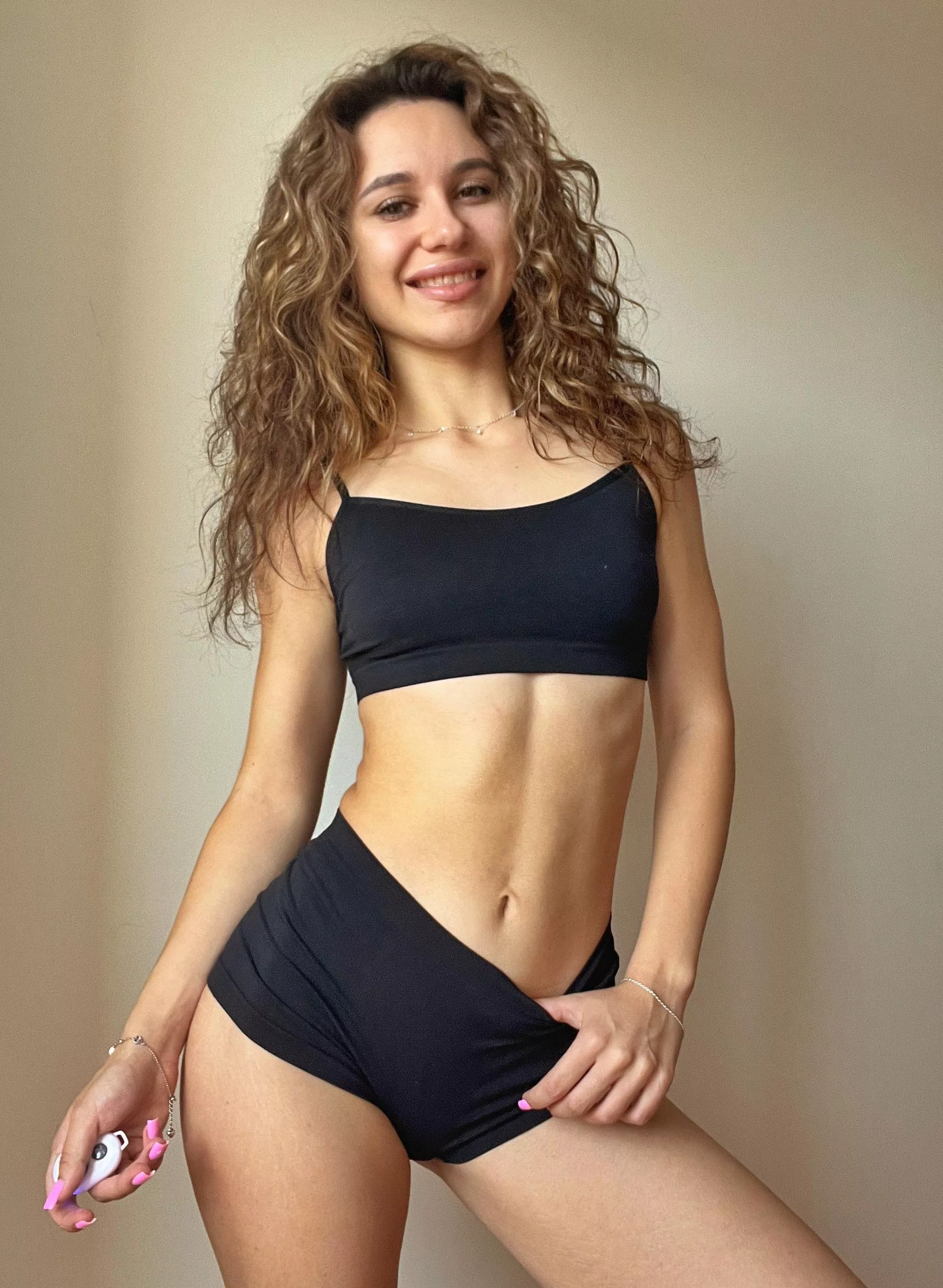 I am the slut of your dreams posted by AngelsIvy_