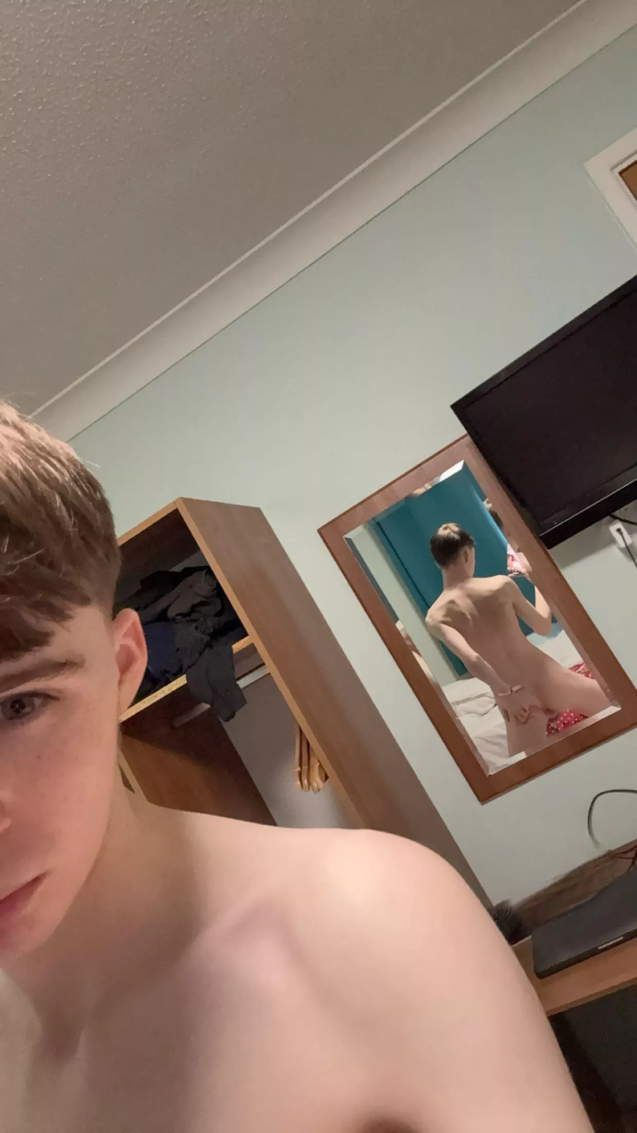 I could do with someone behind me ngl 😅 [19] posted by Good_Loud